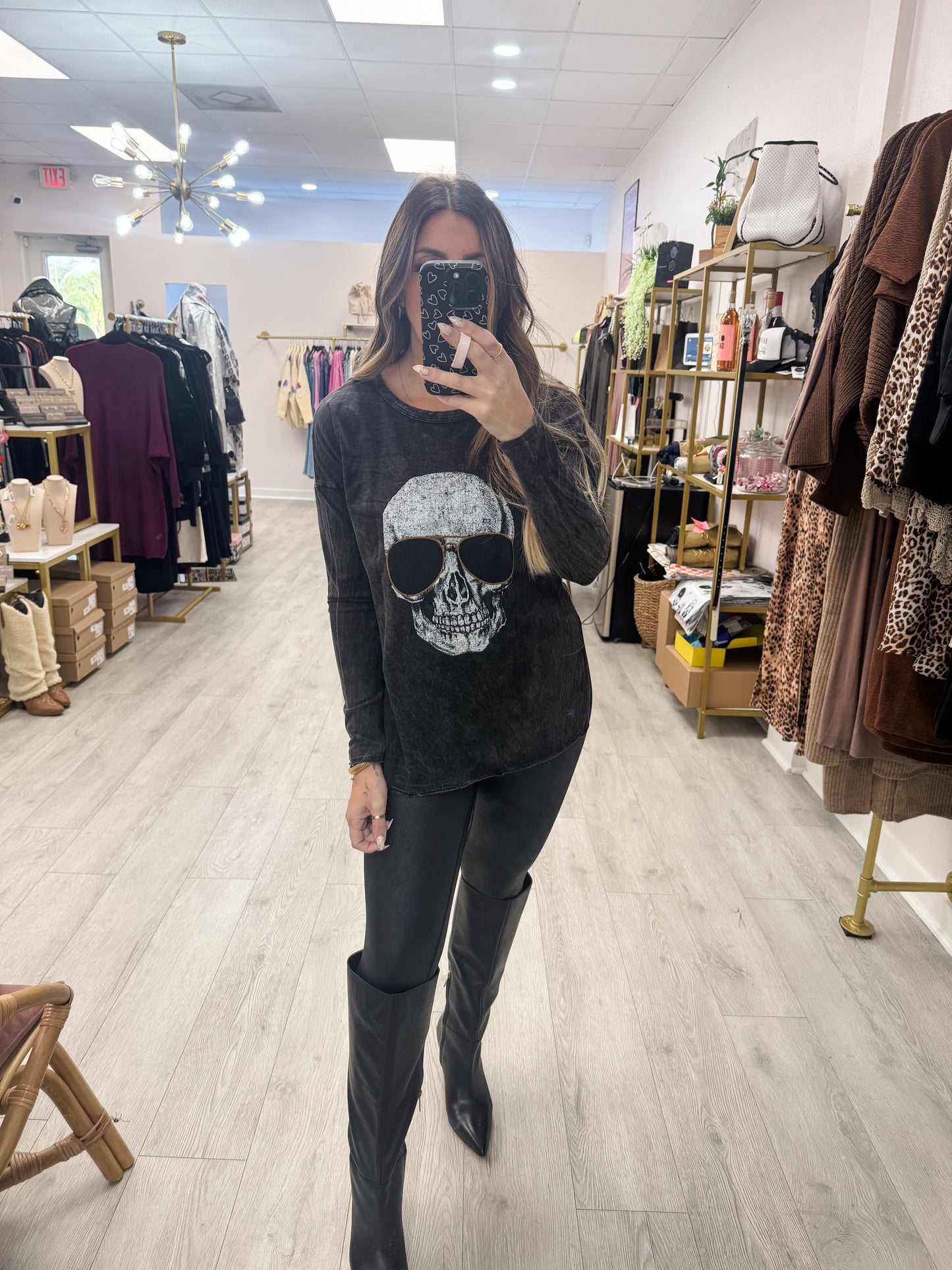 Mineral Wash Skull Sunglasses Top