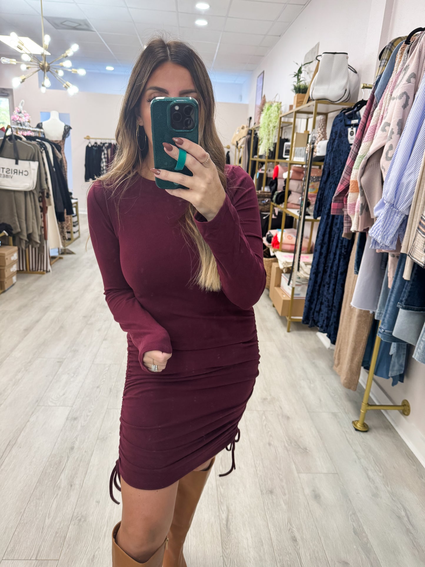 Long Sleeve Stretched Knit Dress