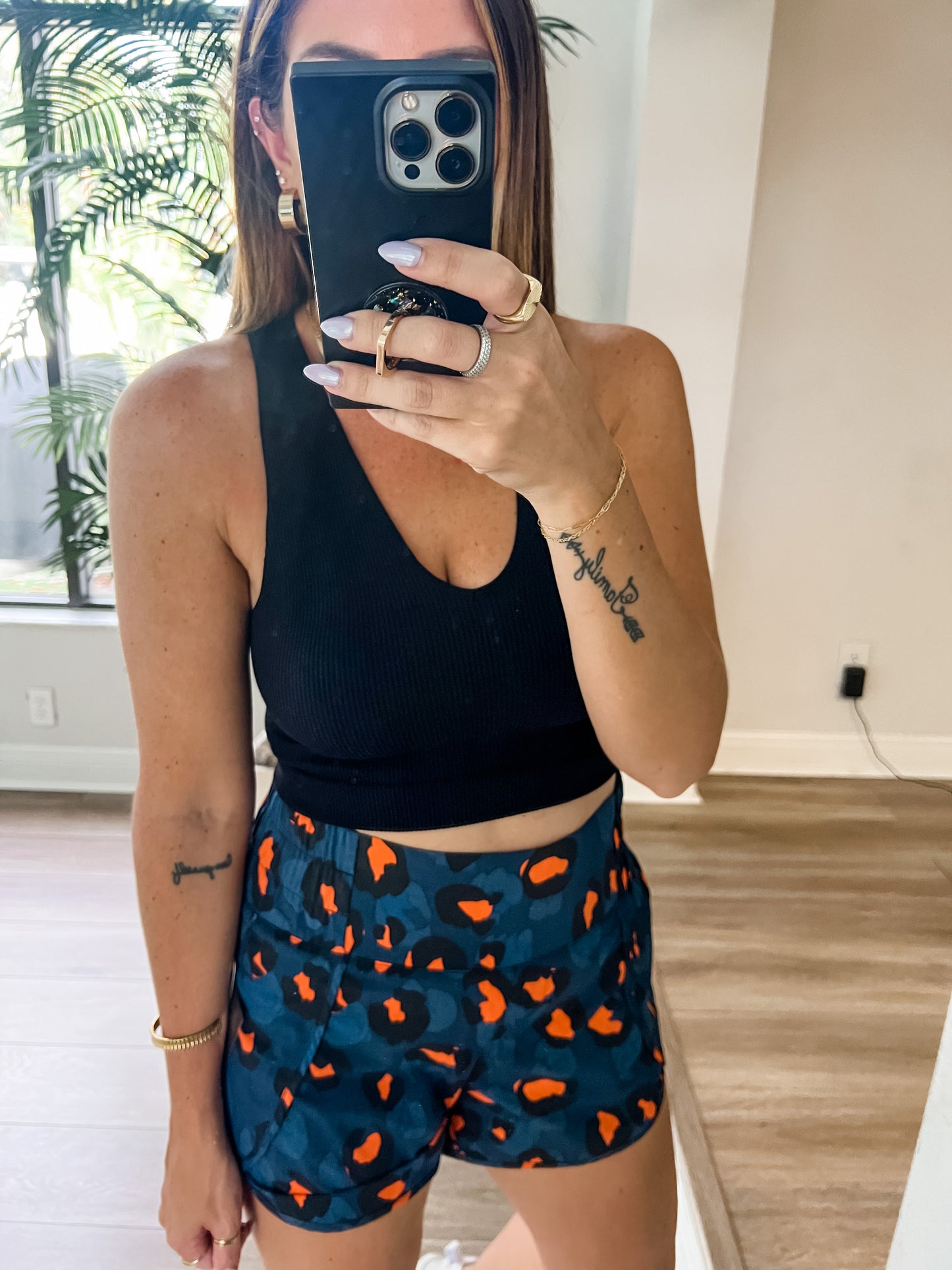 The Easy Seamless Tank Crops