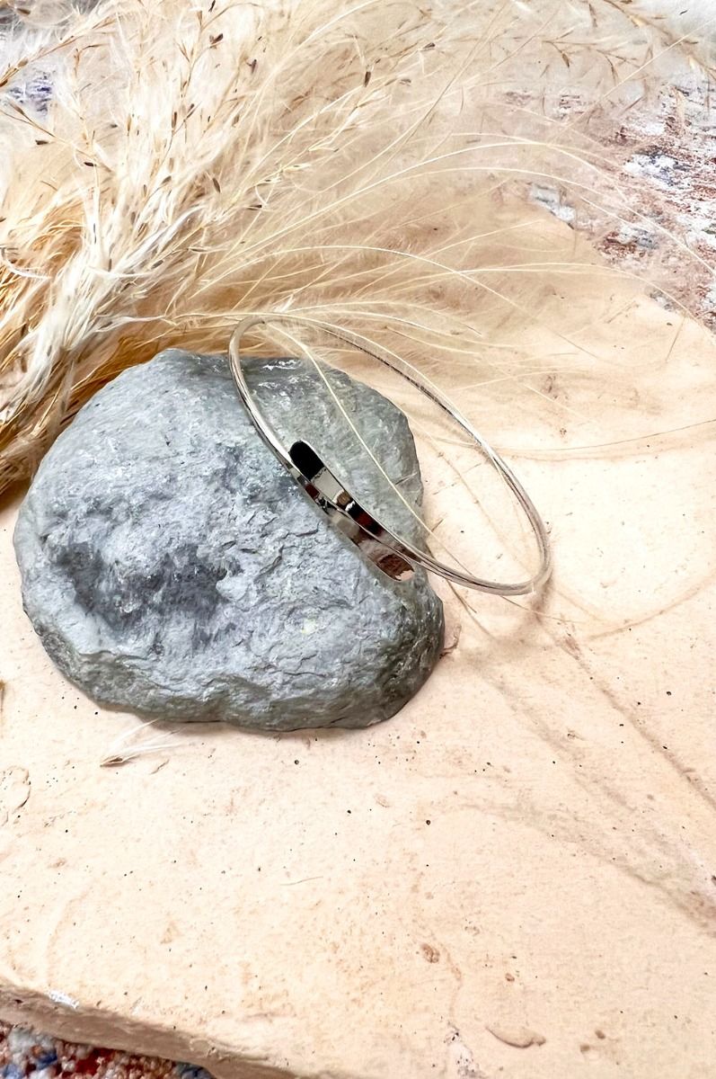 The Minimal Cuff Bangle