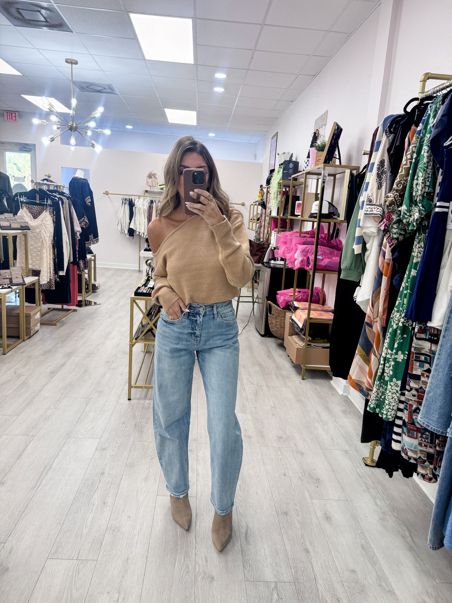 Vervet Light Wash High Rise Stretch Barrel Denim