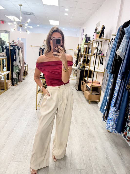 Maroon On or Off Shoulder Ruched Top