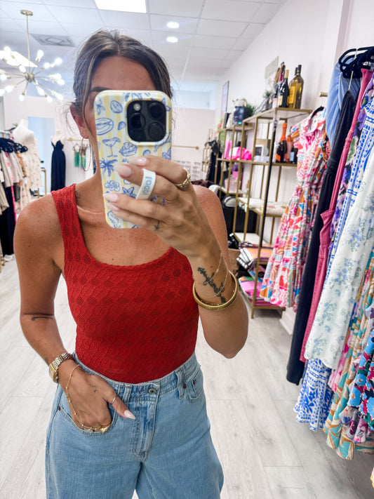 Chili Lace Textured Square Top