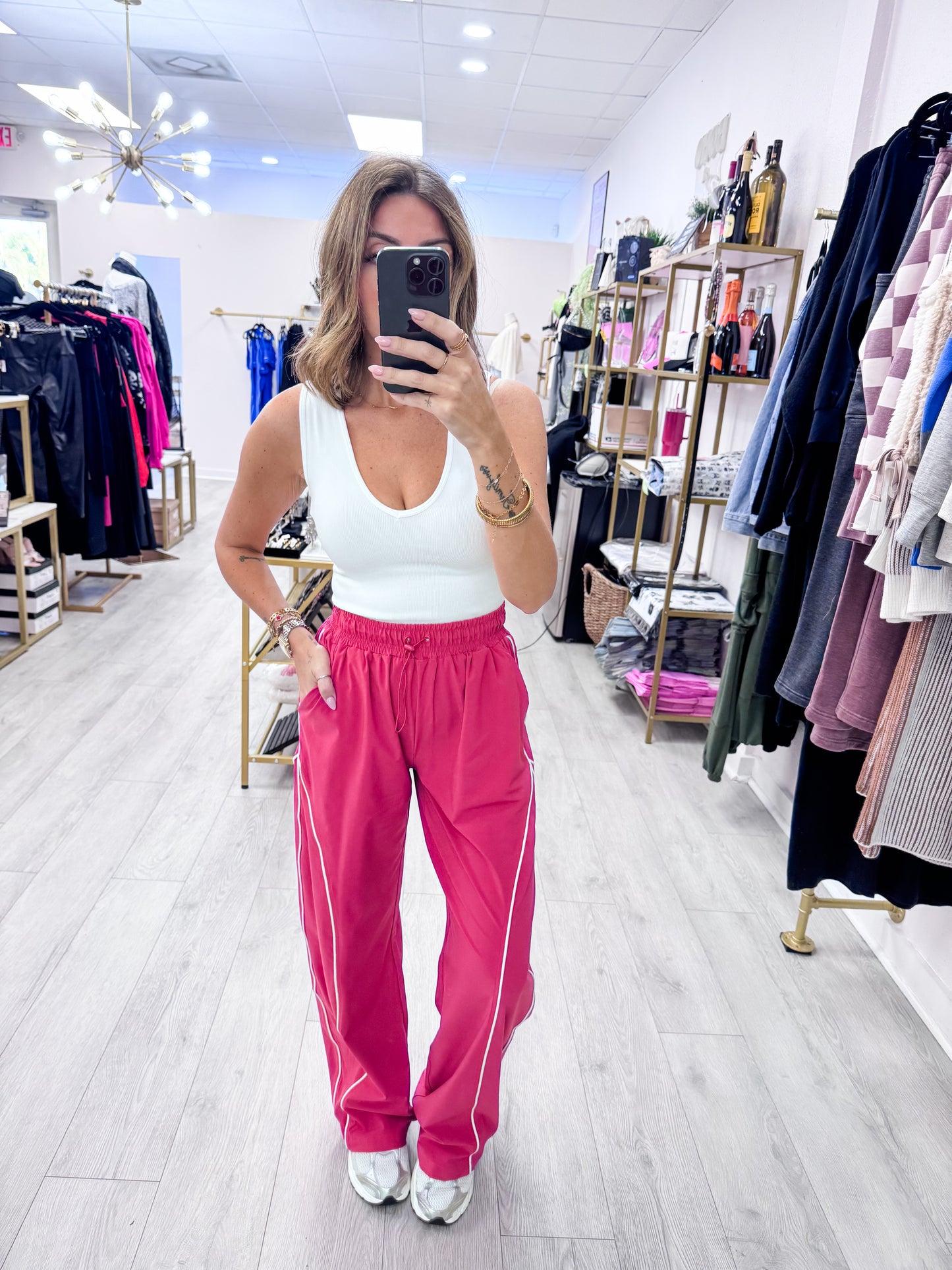 White Seamless Ribbed V-Neck Crop Top