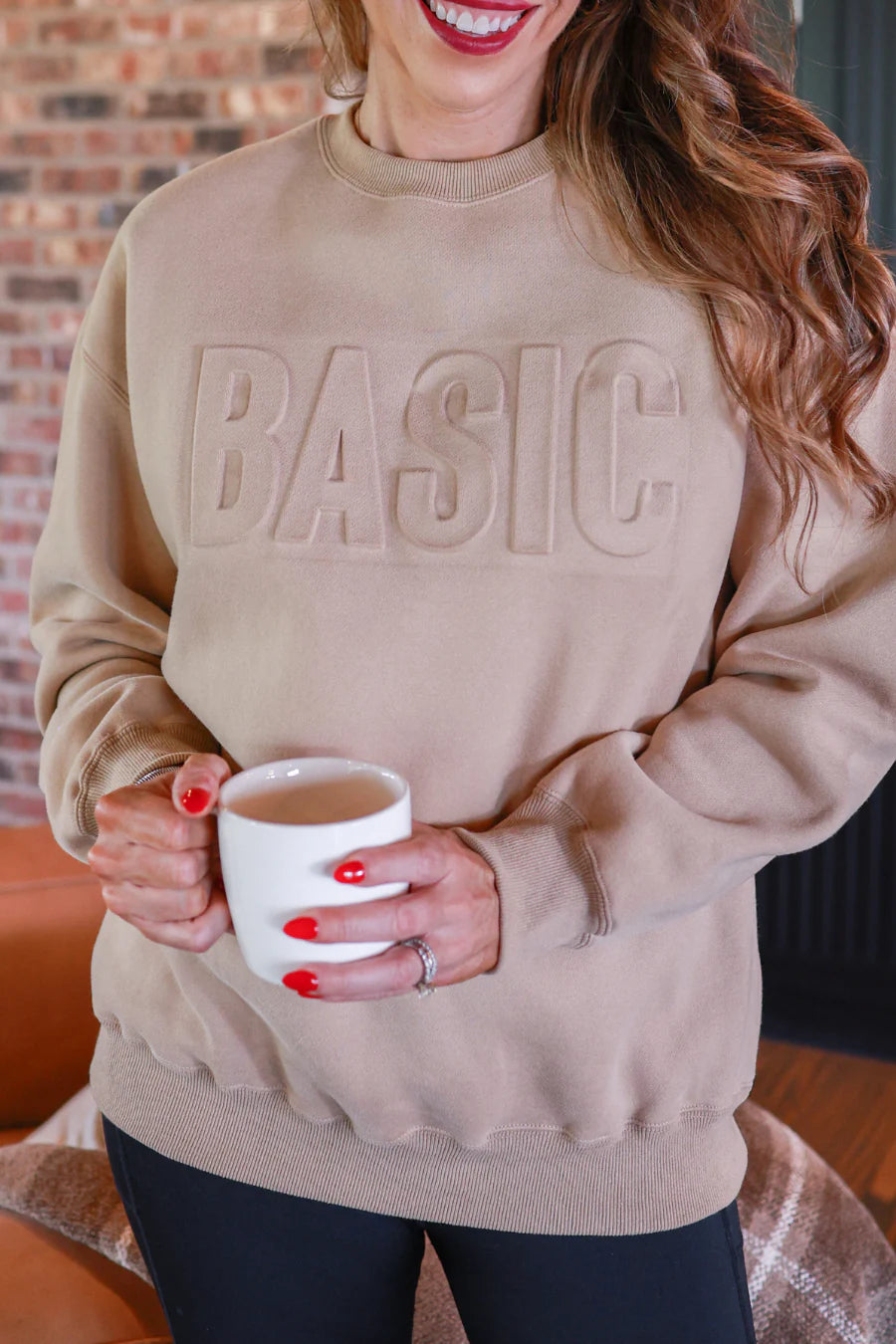 BASIC Sweatshirt